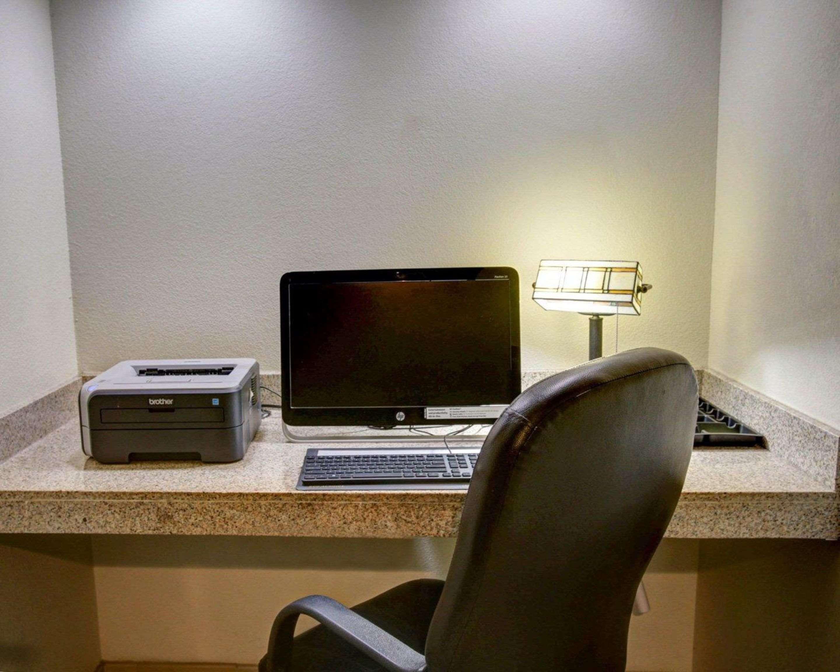 Quality Inn Rockdale Bagian luar foto