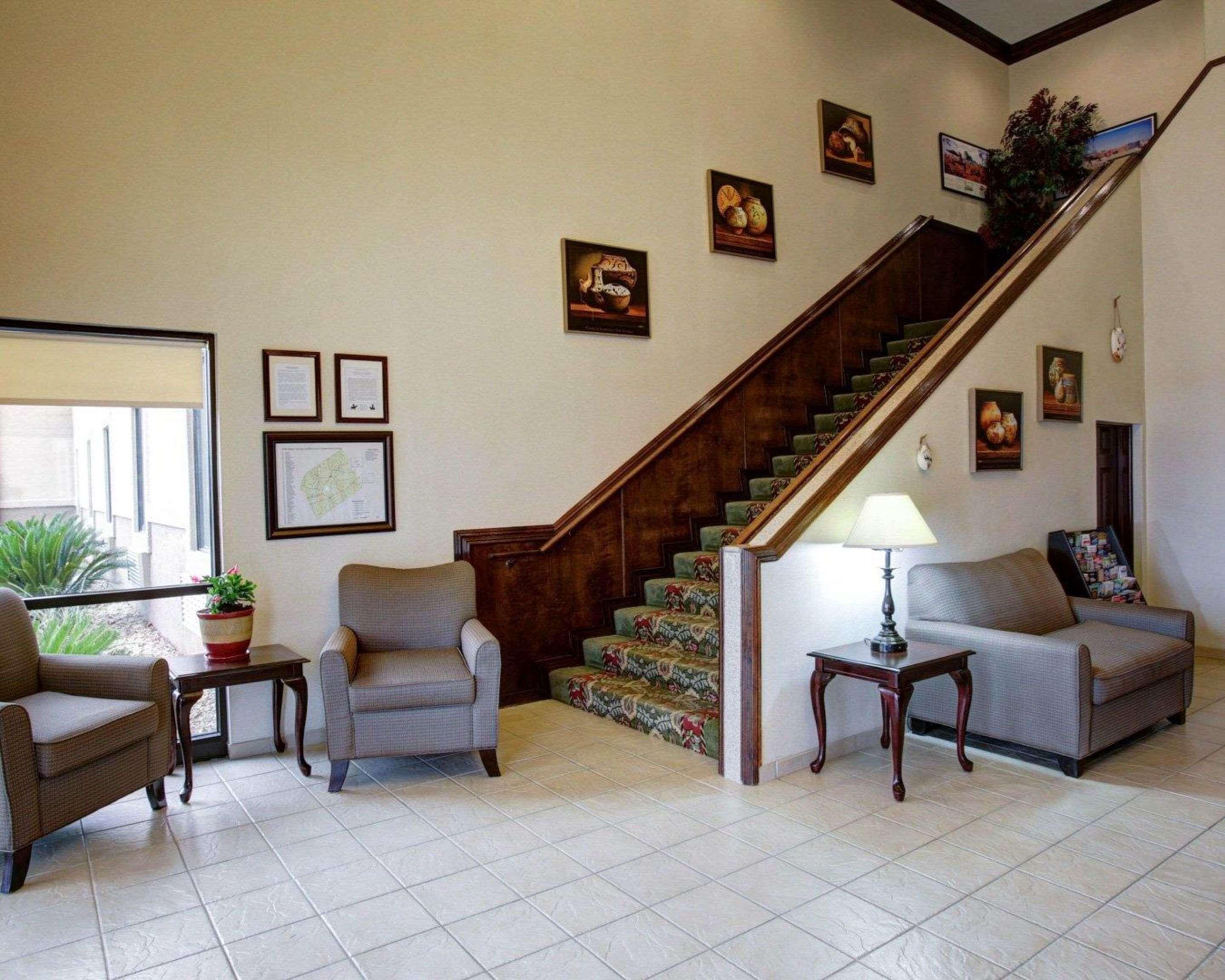 Quality Inn Rockdale Bagian luar foto