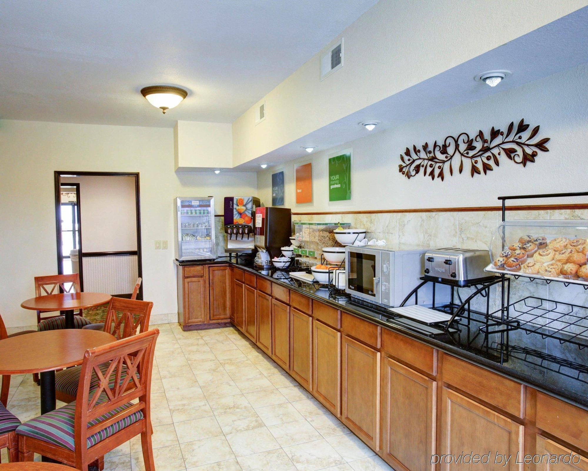Quality Inn Rockdale Bagian luar foto